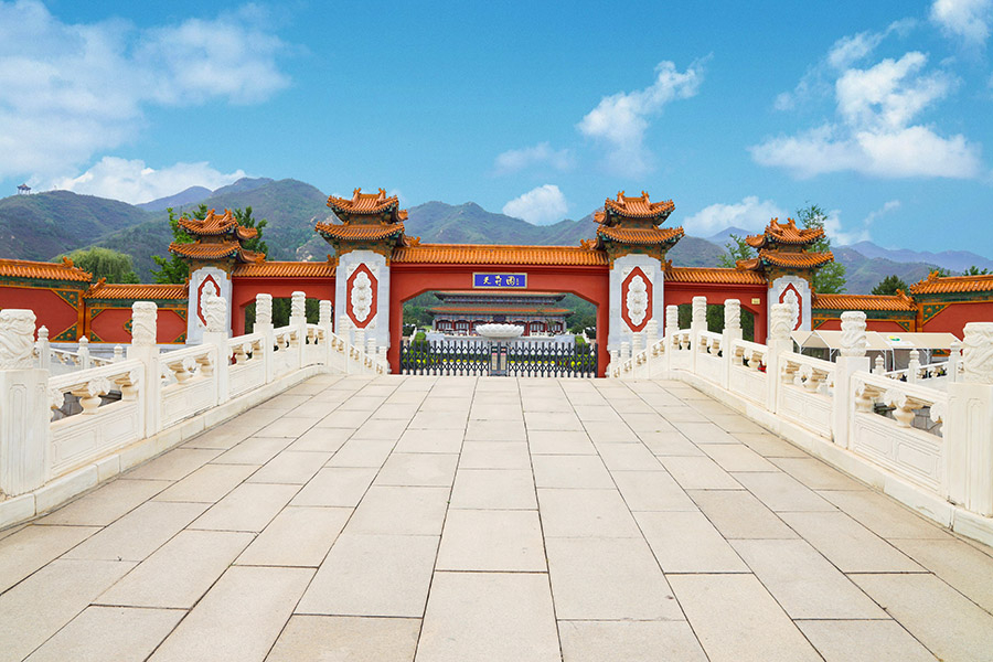 天寿陵园介绍 天寿陵园介绍